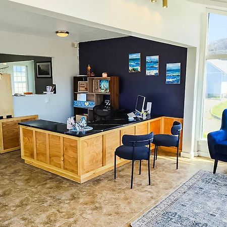 Oyo Waves Hotel Newport Or - Nye Beach ภายนอก รูปภาพ