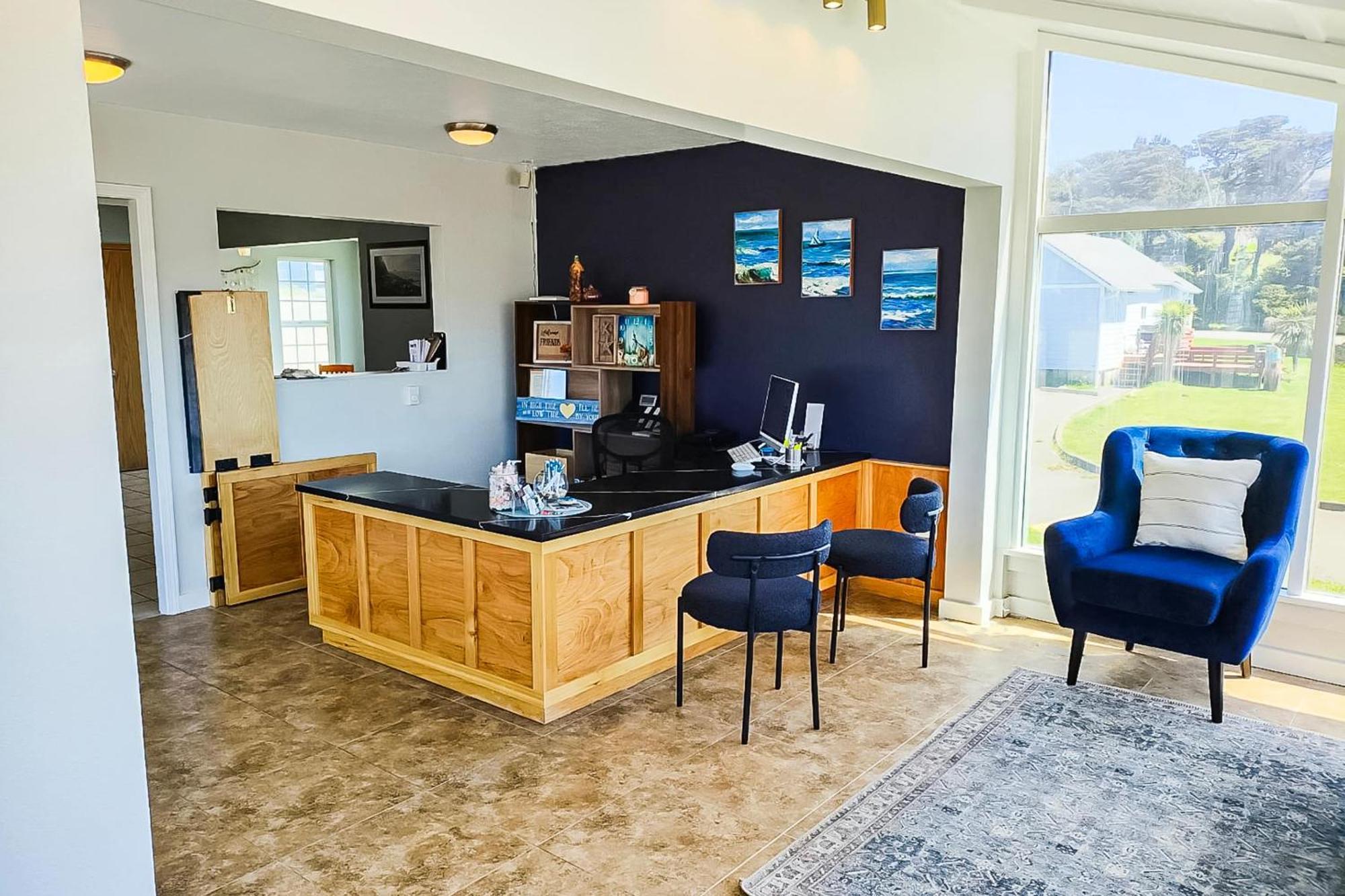 Oyo Waves Hotel Newport Or - Nye Beach ภายนอก รูปภาพ