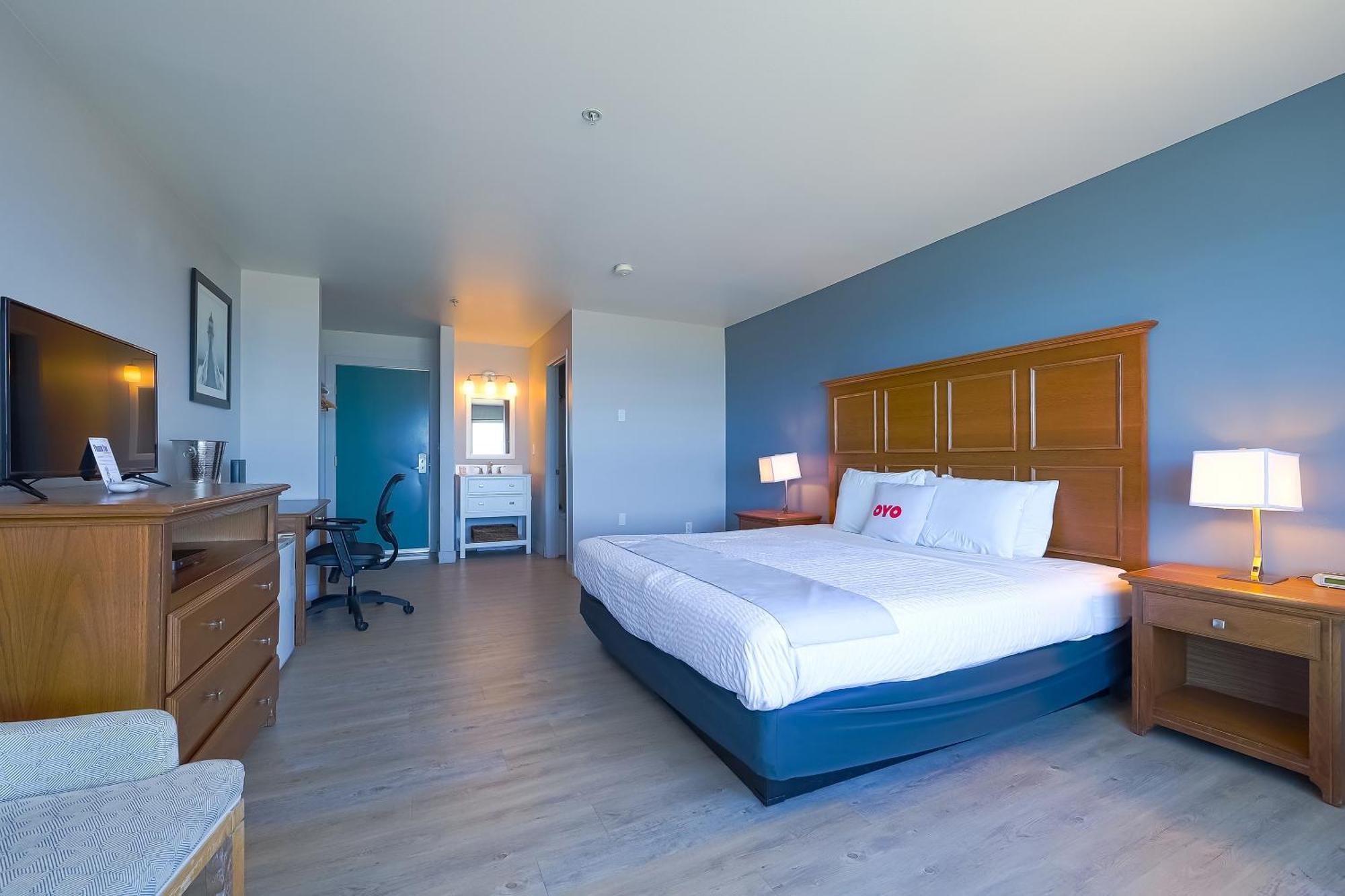 Oyo Waves Hotel Newport Or - Nye Beach ภายนอก รูปภาพ