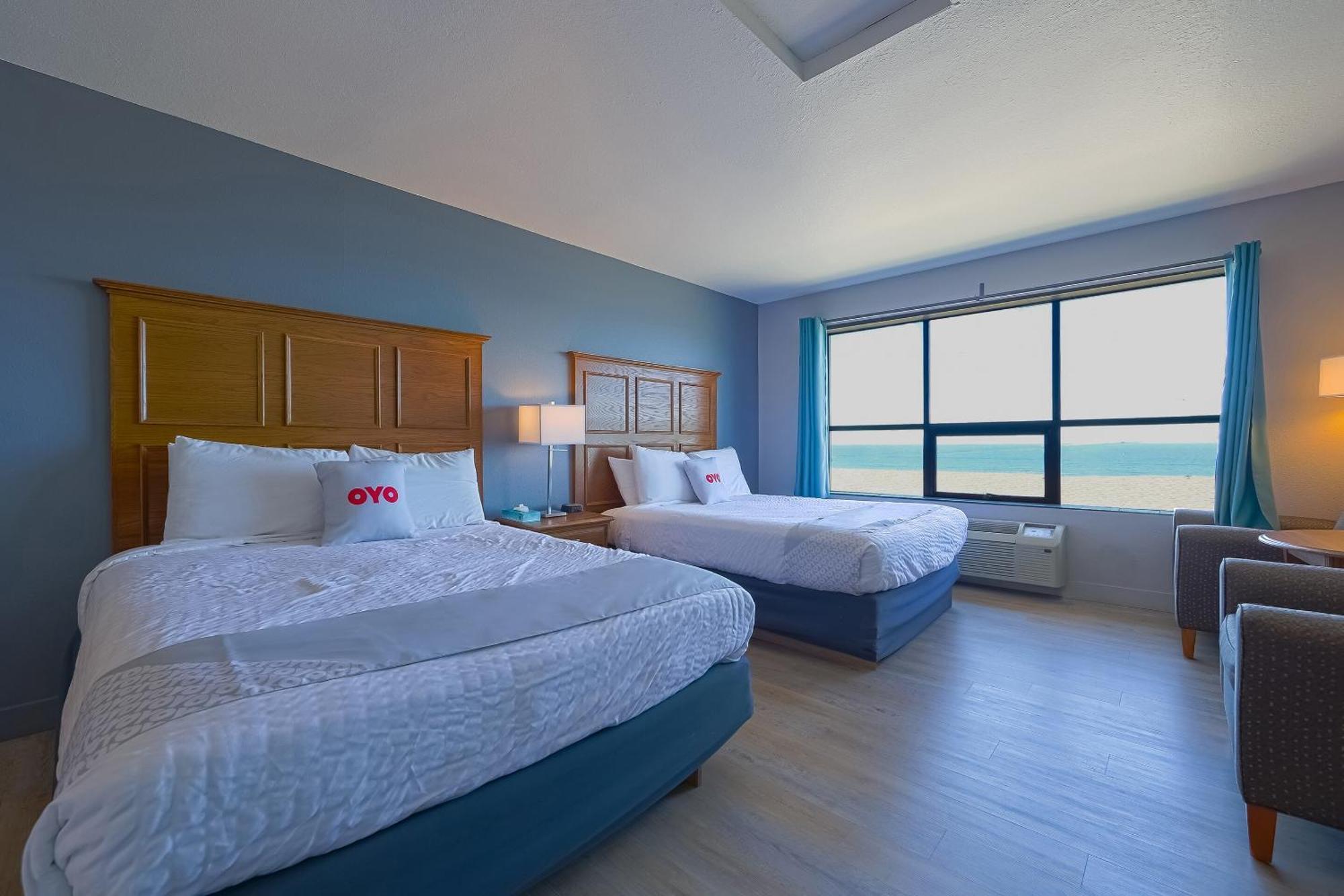 Oyo Waves Hotel Newport Or - Nye Beach ภายนอก รูปภาพ