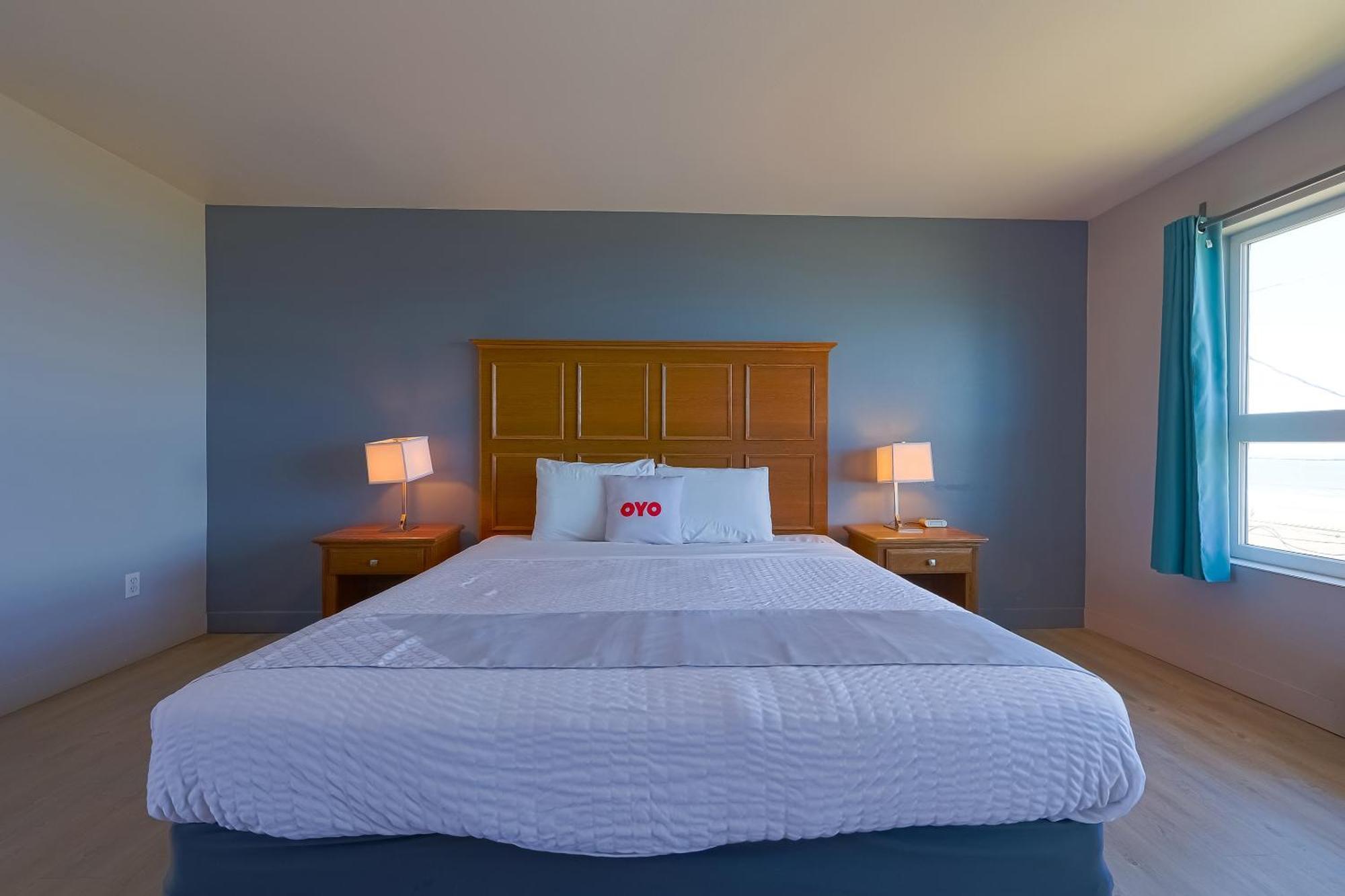 Oyo Waves Hotel Newport Or - Nye Beach ภายนอก รูปภาพ