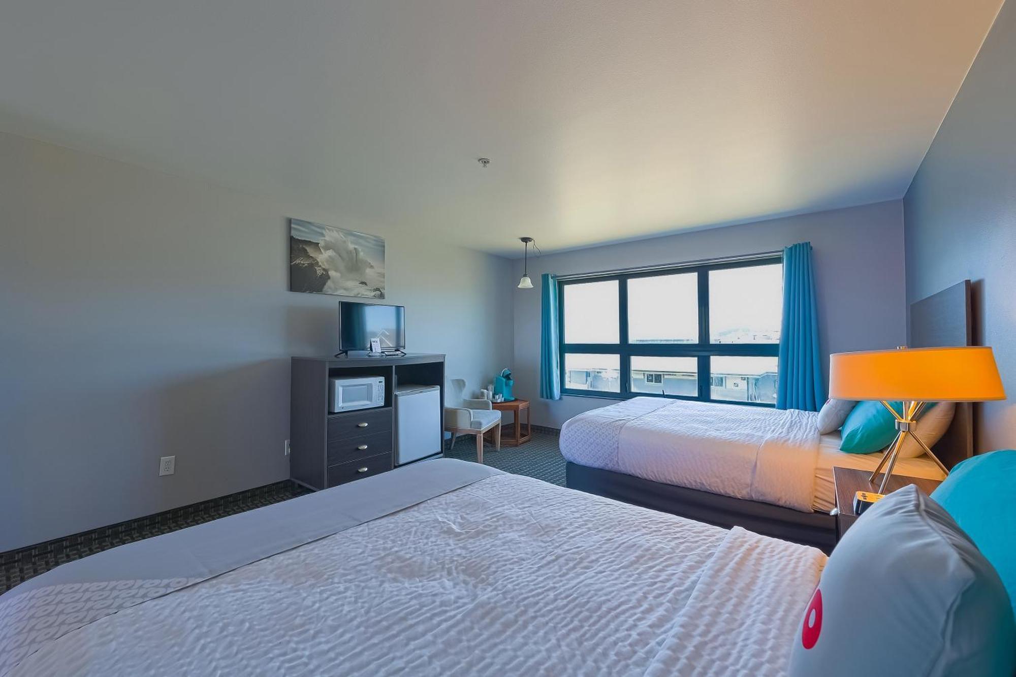 Oyo Waves Hotel Newport Or - Nye Beach ภายนอก รูปภาพ