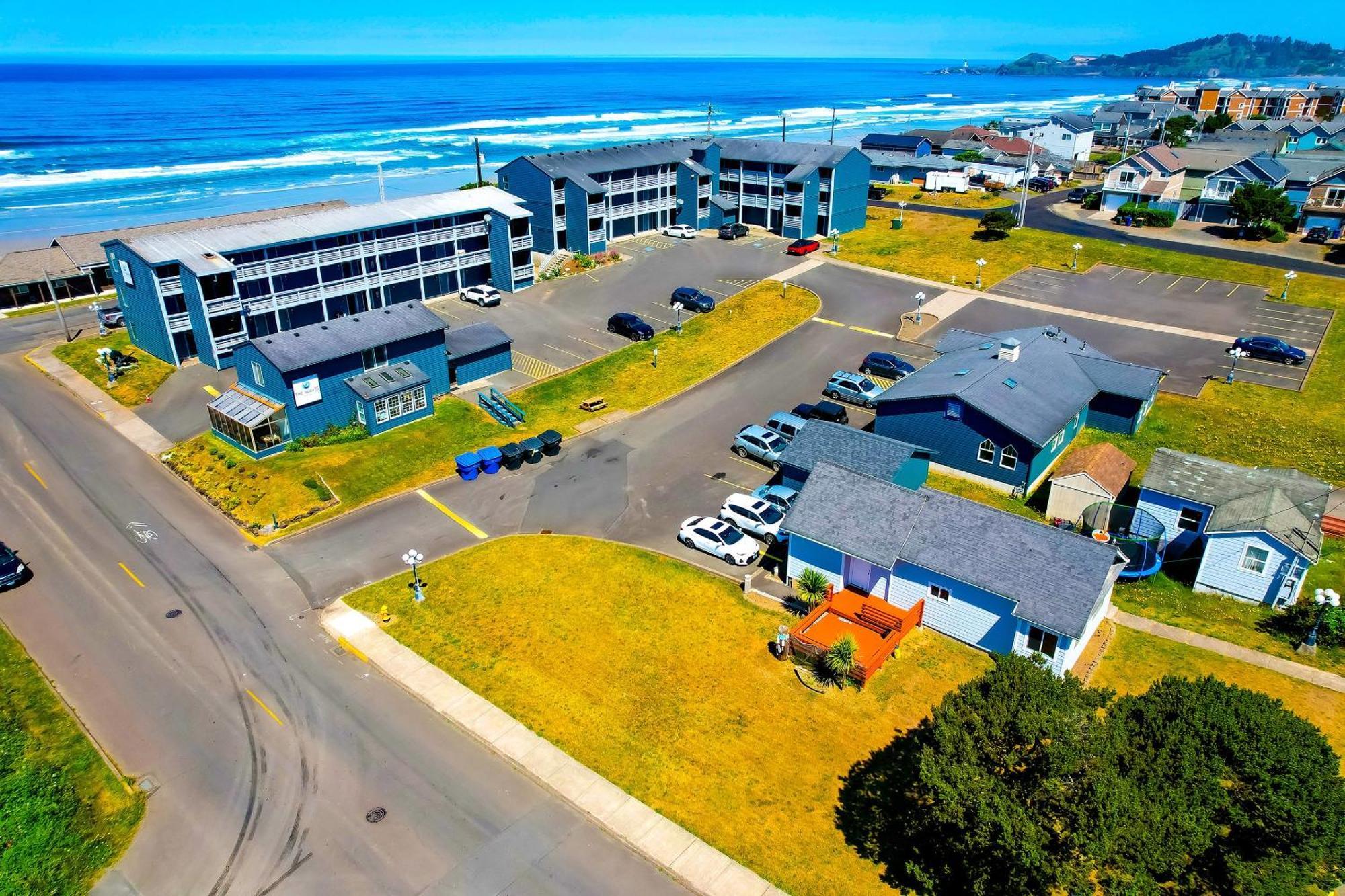 Oyo Waves Hotel Newport Or - Nye Beach ภายนอก รูปภาพ