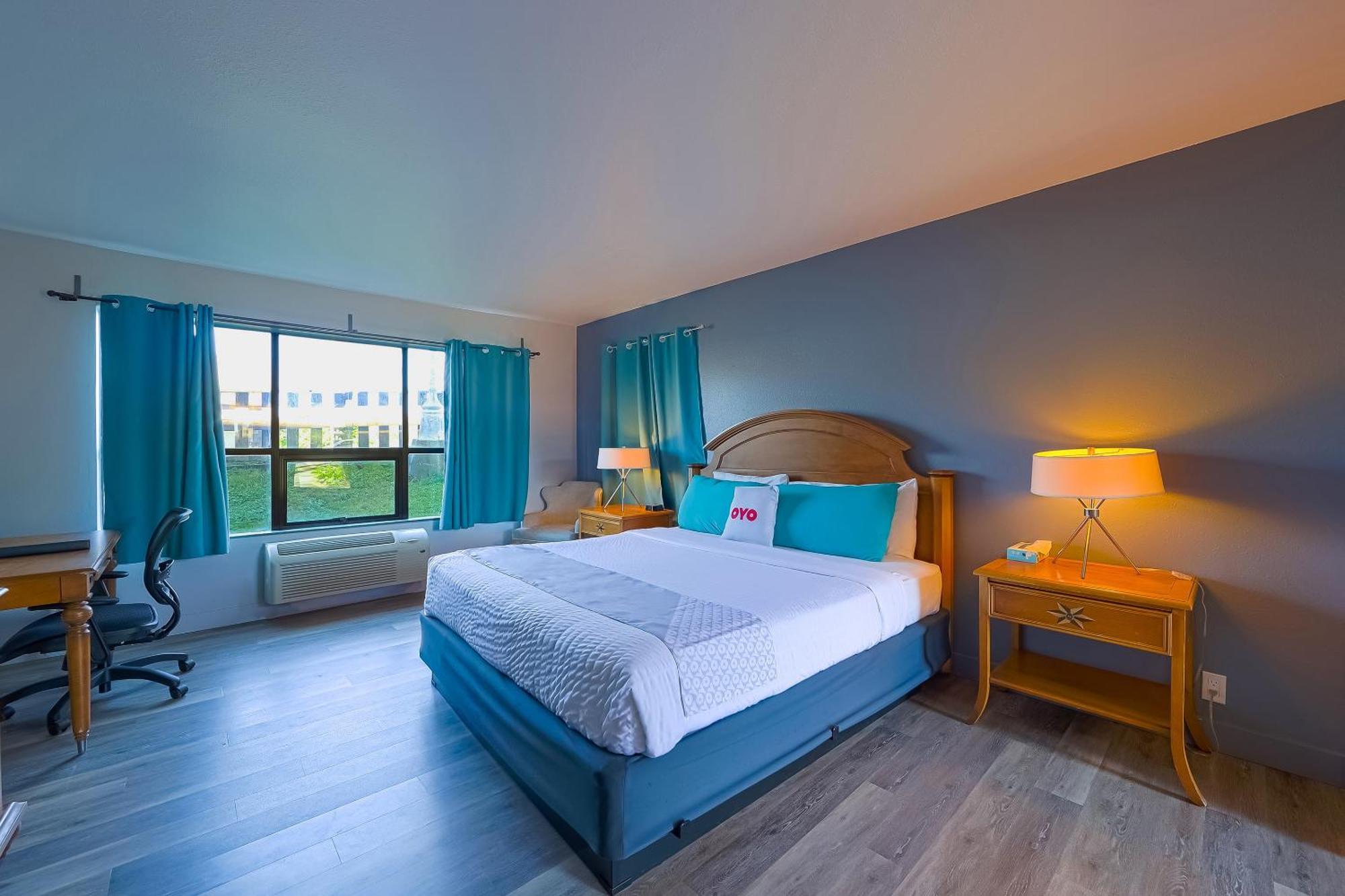 Oyo Waves Hotel Newport Or - Nye Beach ภายนอก รูปภาพ