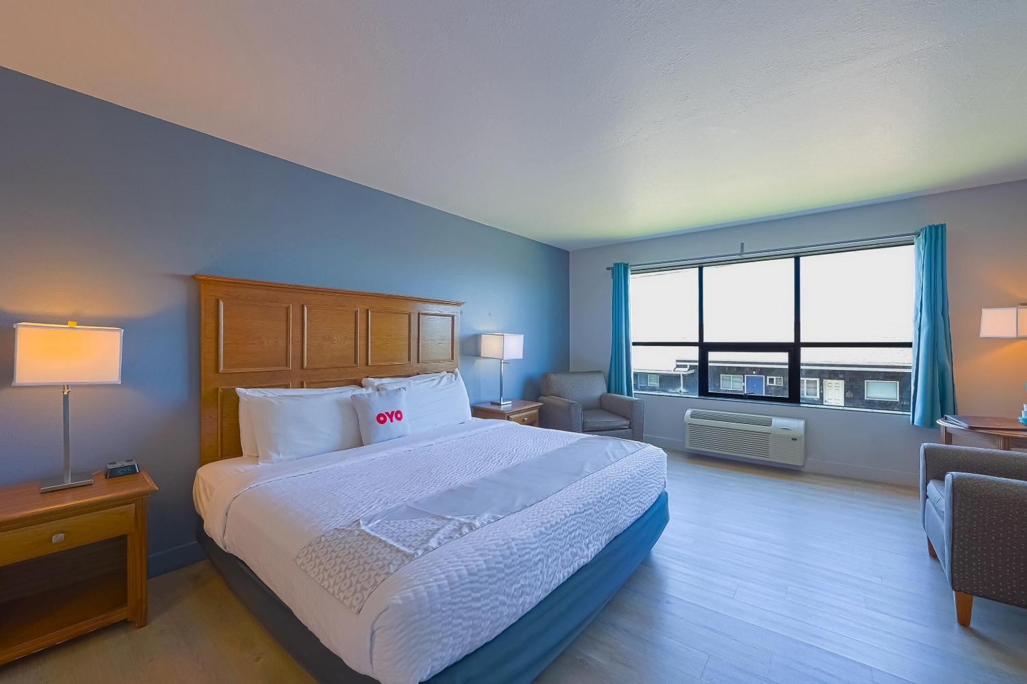 Oyo Waves Hotel Newport Or - Nye Beach ภายนอก รูปภาพ